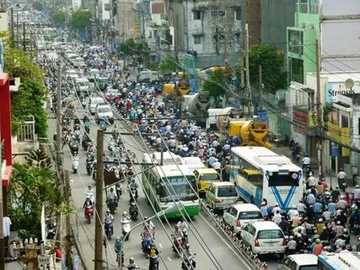 Hotspot Matrix: Biến Hoa hậu Ý Nhi lần đầu có phản thành cơ hội marketing đột phá